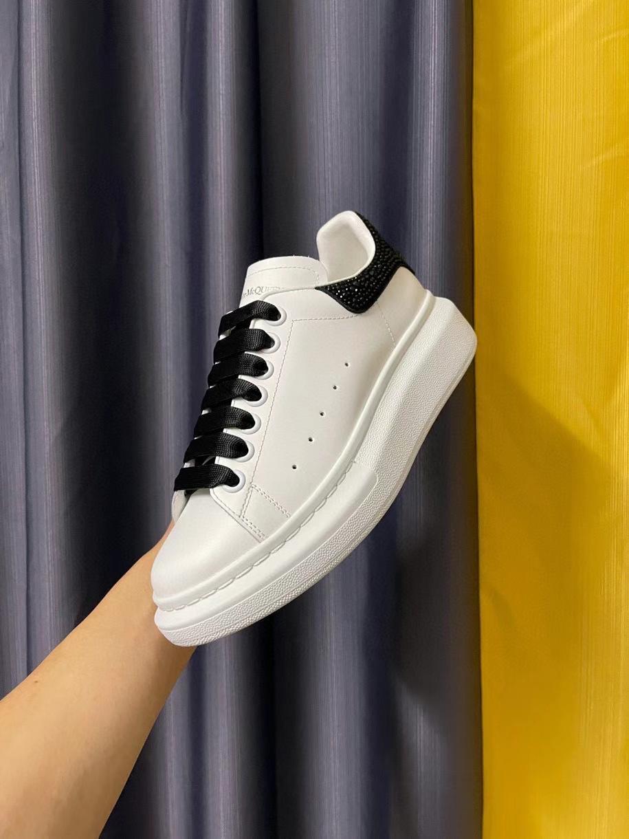 Alexander McQueen Sneaker