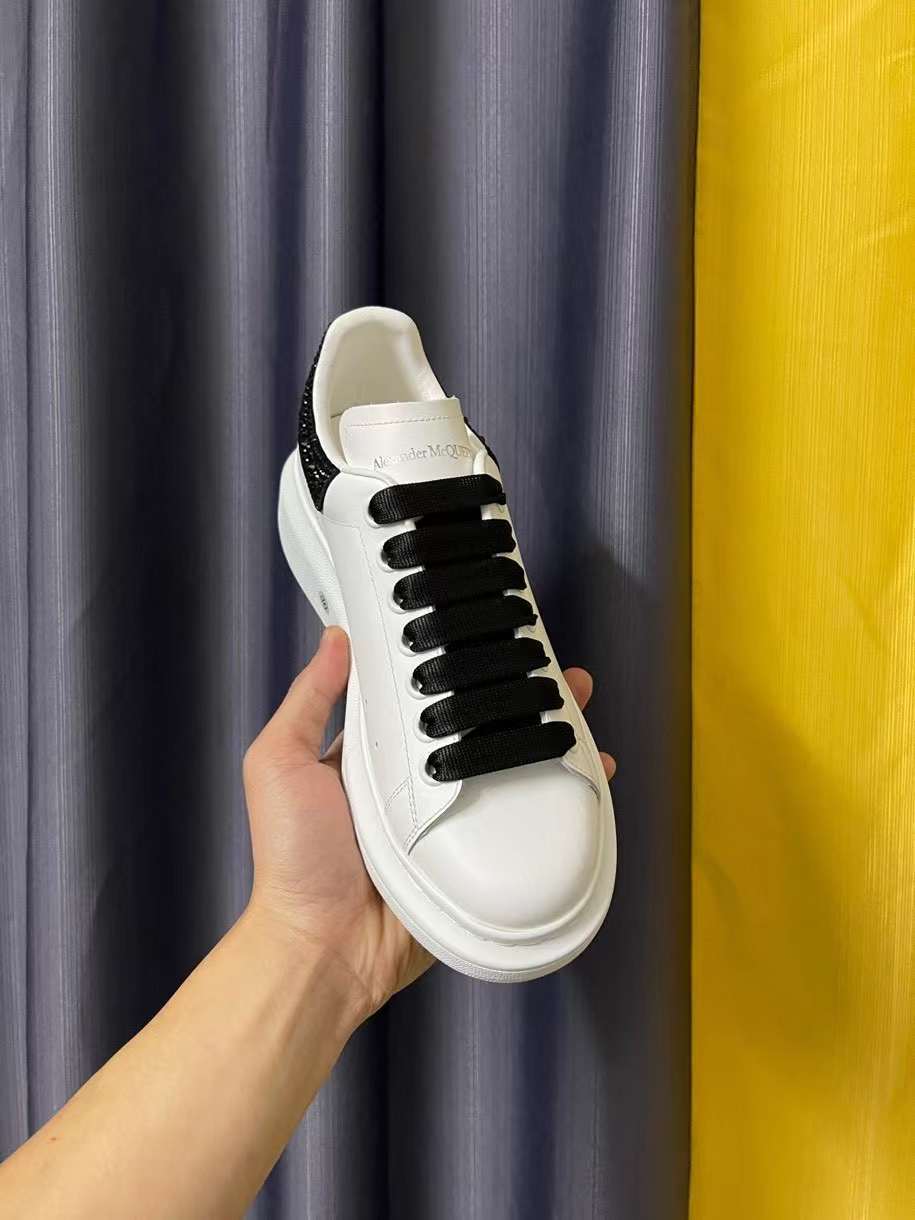 Alexander McQueen Sneaker