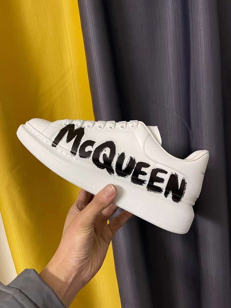 Alexander McQueen Oversized Sneaker White