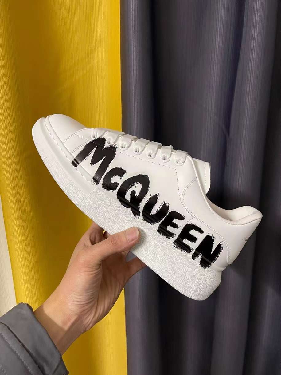 Alexander McQueen Oversized Sneaker White