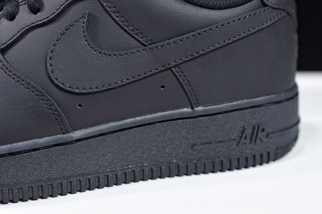 Air Force 1 Nera
