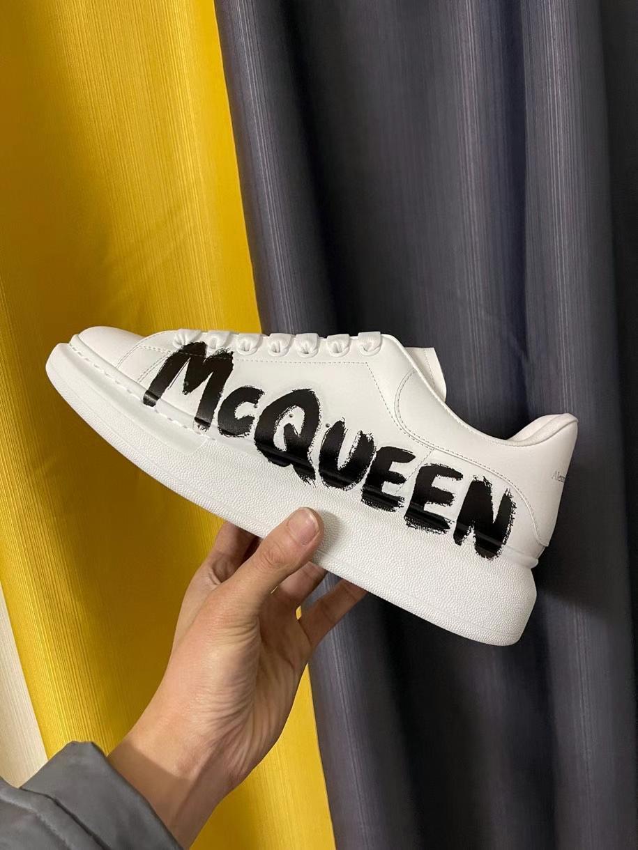 Alexander McQueen Oversized Sneaker White