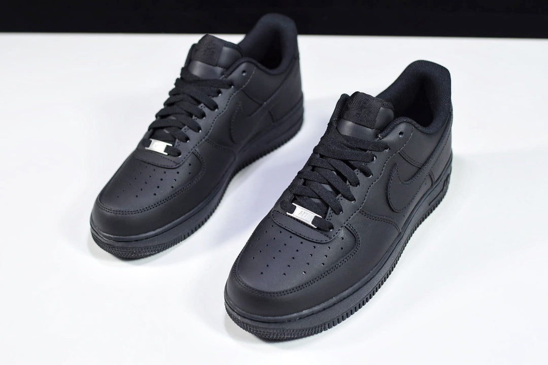 Air Force 1 Nera