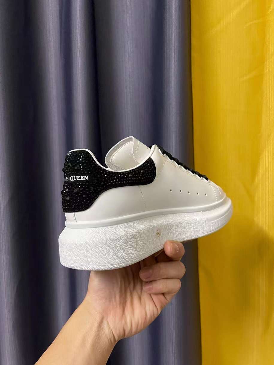 Alexander McQueen Sneaker